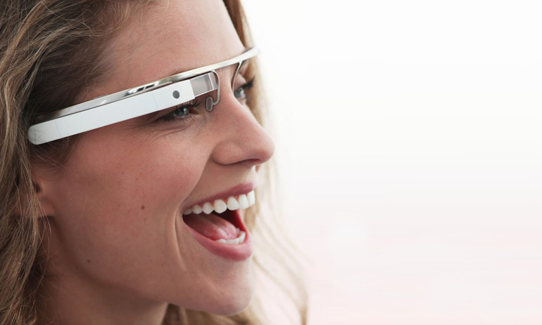 Новые AR-очки от компании Apple могут отслеживать выражение лица
